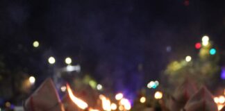 (VIDEO/FOTO) ,,Mulțumim, Buzău!”. Spectacolul retragerii cu torțe