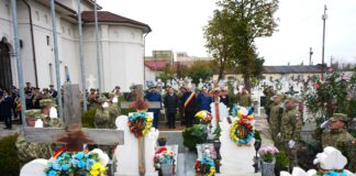 (FOTO) Ceremonii de Ziua Veteranilor din Teatrele de Operații. Omagiu adus eroilor