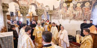 (FOTO) Hramul Schitului Berca. A oficiat IPS Ciprian