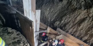 (UPDATE/VIDEO/FOTO) Patru bărbați, surprinși sub mal. Misiune de salvare, la Săpoca