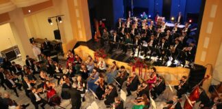 (FOTO) Concert extraordinar al Orchestrei Filarmonicii ,,George Enescu”, la Buzău