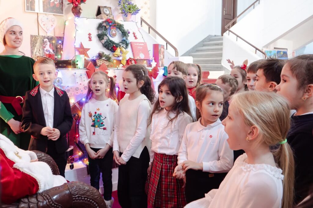 Mic Dejun cu Moș Crăciun Buzău, Muzeul Județean Buzău, Teatrul George Ciprian Buzău