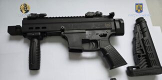 (FOTO) Contrabandă cu arme pentru interlopi. Turc arestat