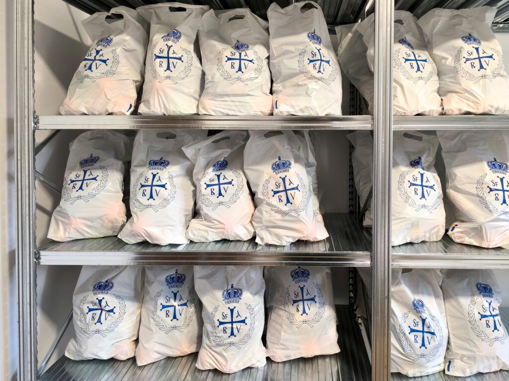 pachete colindători Arhiepiscopia Buzăului și Vrancei, pachete Sărbători Arhiepiscopia Buzăului și Vrancei