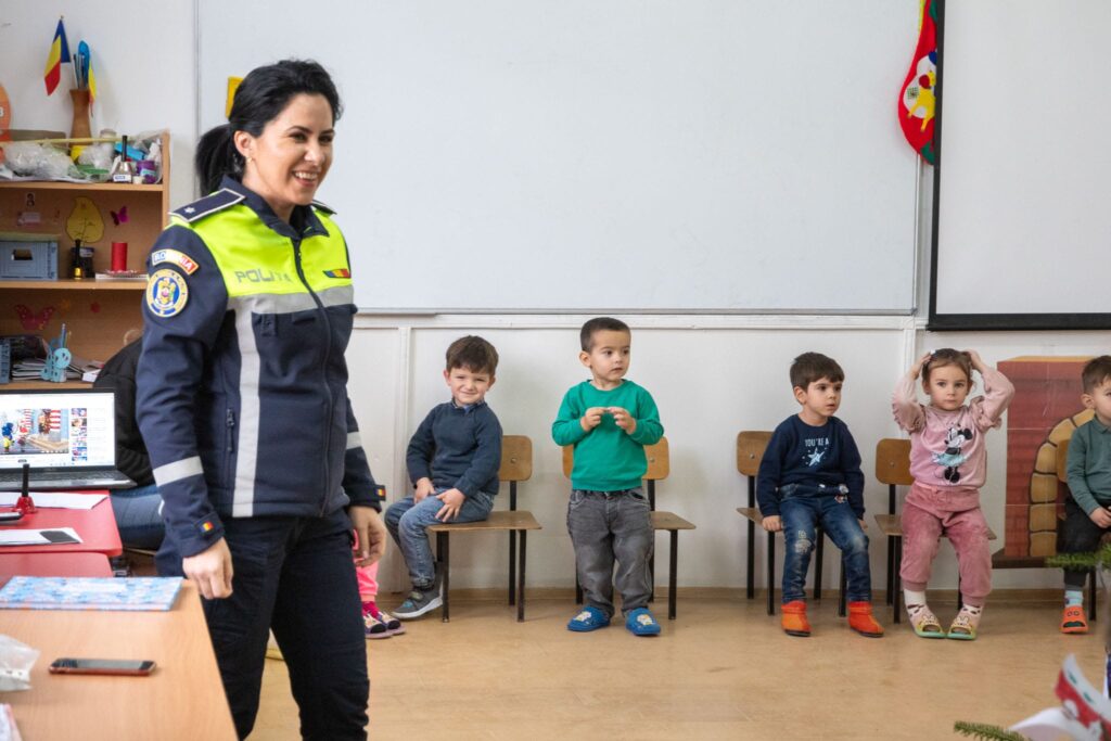 Școala Altfel Buzău IPJ polițiști