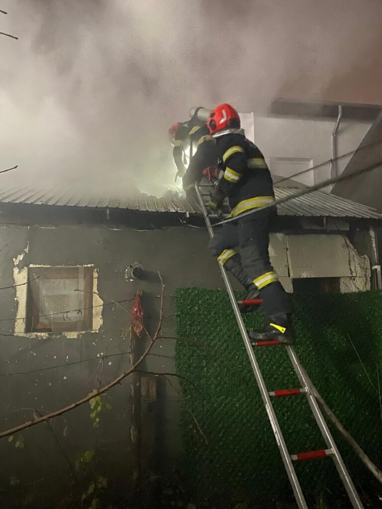 incendiu casă Buzău strada Filantropiei