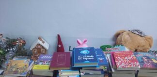 (FOTO) Biblioteca din Spital, pentru copiii internați. Din partea unor elevi de la Hasdeu