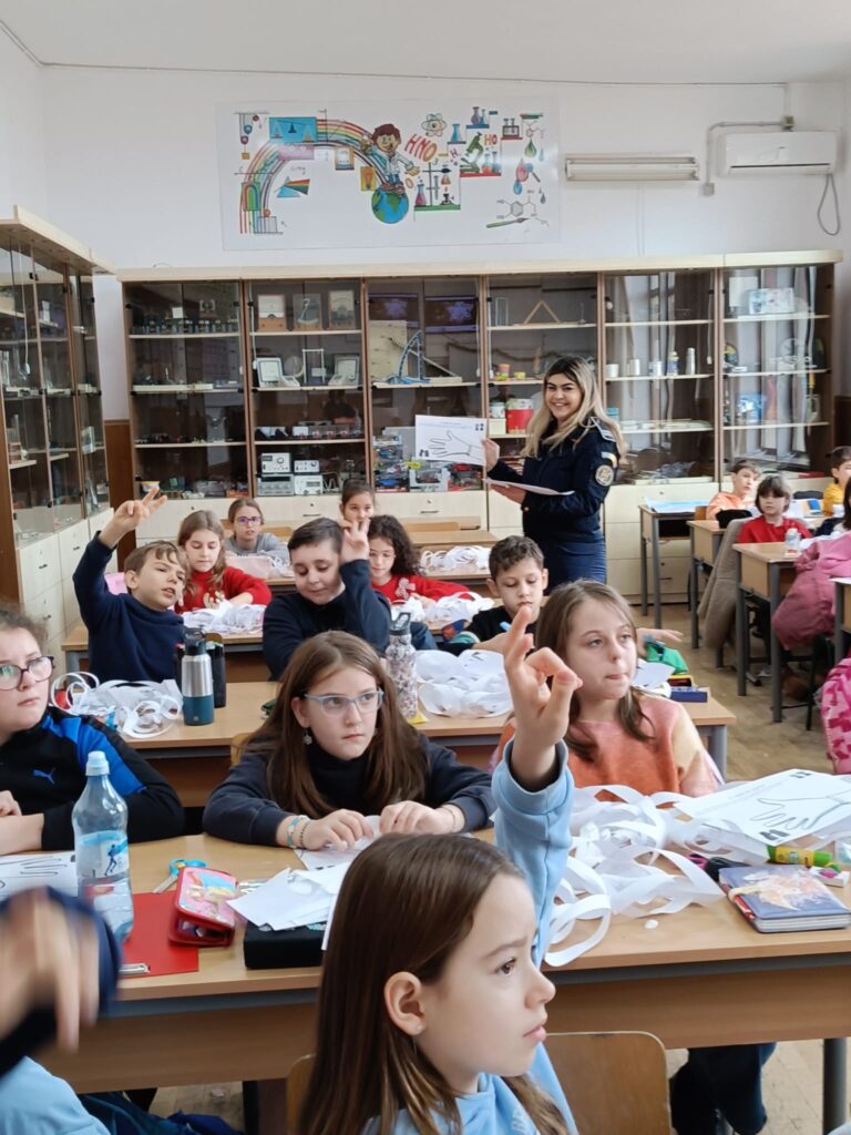 Școala Altfel Buzău IPJ polițiști