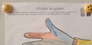 (FOTO) Polițiștii, față în față cu elevii, de Ziua internațională a nonviolenței în școli