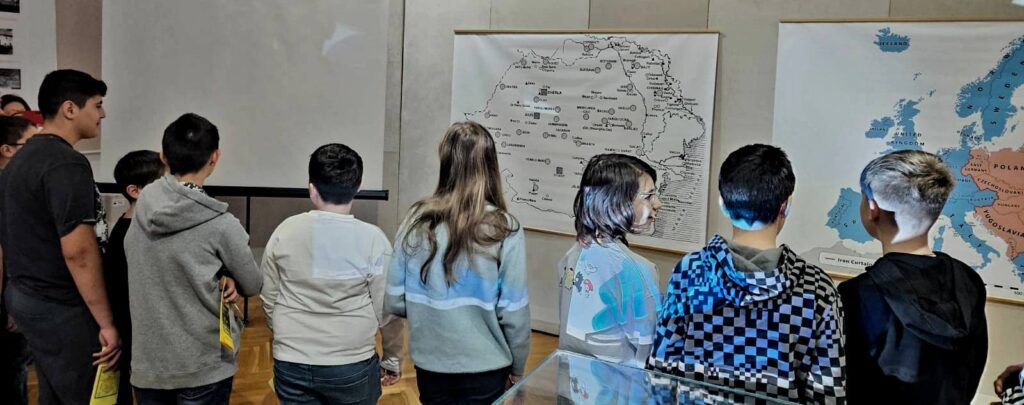 detenția politică în țările comuniste, dezbatere elevi Muzeul Județean Buzău, expoziție ROMLAG 1945-1965, penitenciar Râmnicu Sărat