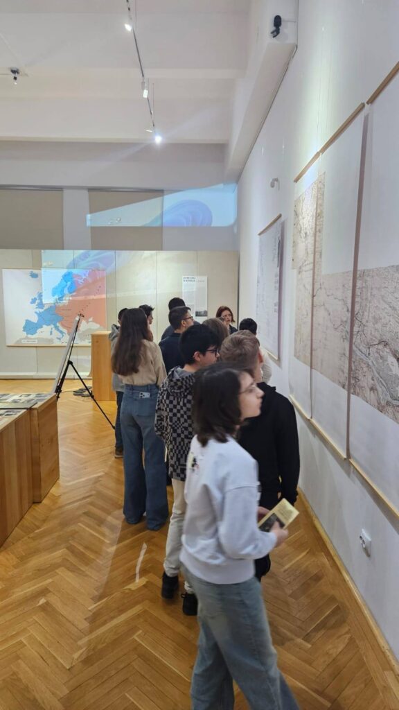 detenția politică în țările comuniste, dezbatere elevi Muzeul Județean Buzău, expoziție ROMLAG 1945-1965, penitenciar Râmnicu Sărat