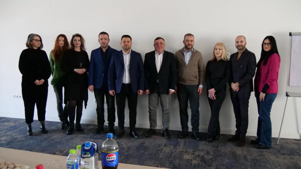 fabrică prelucrarea aluminiului, fabrică prelucrarea aluminiului Buzău