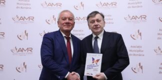 (FOTO) Primarul Toma: ,,Voi vota cu Crin Antonescu și nu cu Victor Ponta sau Călin Georgescu”