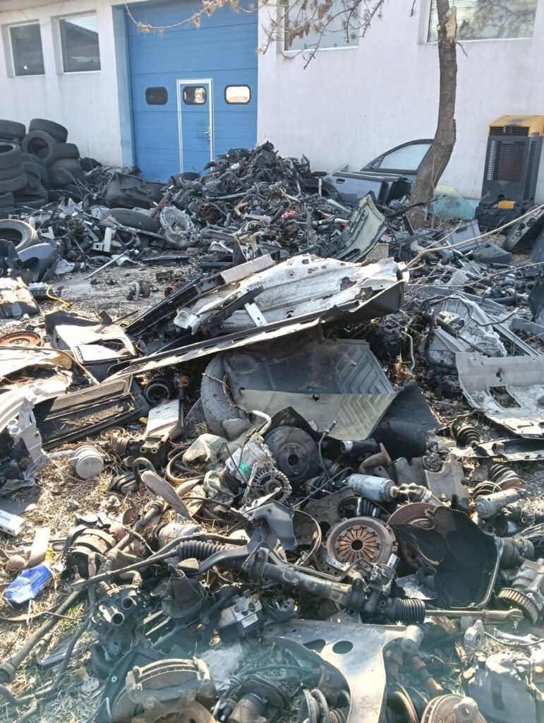 amenzi depozit dezmembrări auto Râmnicu Sărat, amenzi Garda de Mediu Buzău