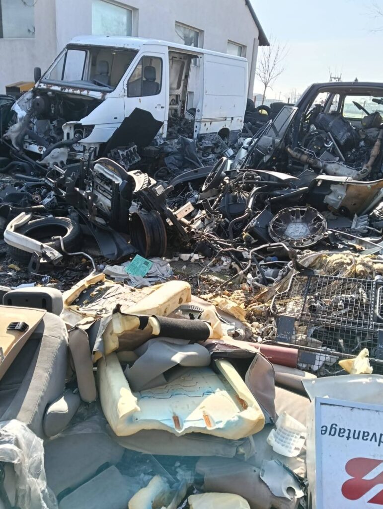 amenzi depozit dezmembrări auto Râmnicu Sărat, amenzi Garda de Mediu Buzău