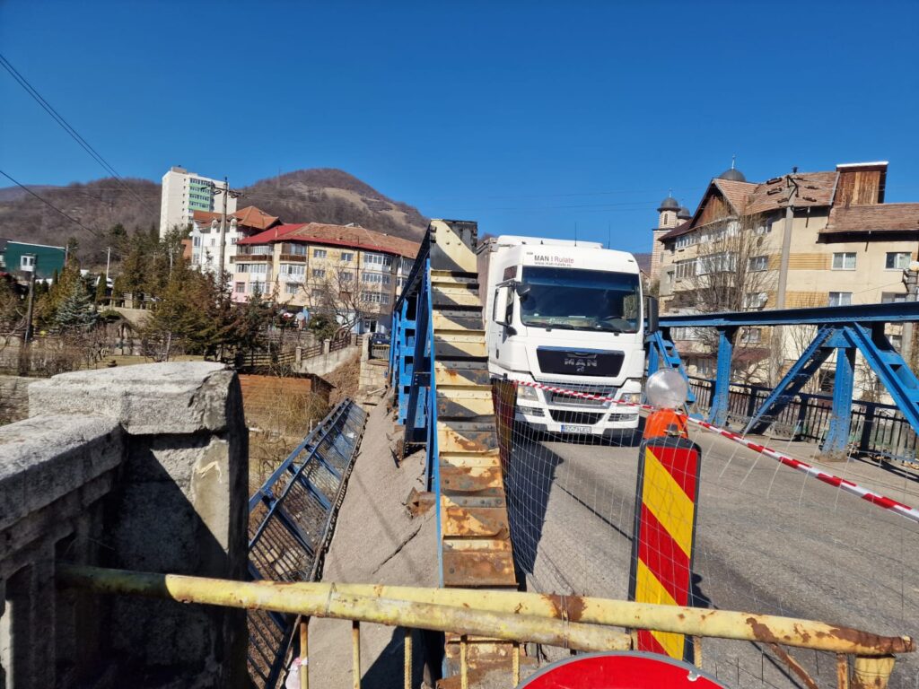restricții pod Nehoiu DN 10