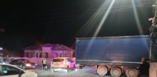 (FOTO) Accident la Vadu Pașii. Un bărbat a fost rănit