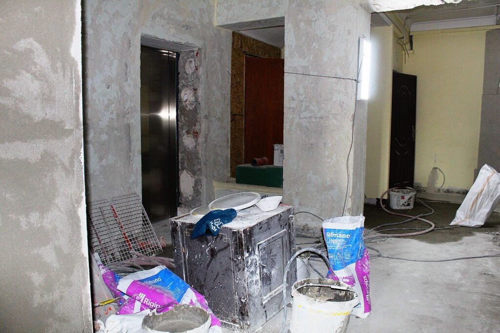 lucrări reabilitare Prefectura Buzău, șantier Casa Albă