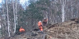 (FOTO) Lucrări pe versanți, în zona Barajului Siriu. O nouă etapă a șantierului de pe DN 10