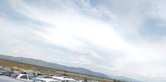 (FOTO) Parc de dezmembrări auto din Săpoca, verificat de Garda de Mediu. Amendă de aproape 50.000 de lei