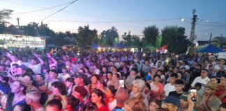 (FOTO) Audiență record la Sărbătoarea Trandafirului, la Balta Albă
