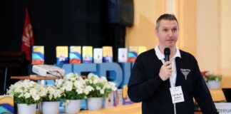 Profesor buzoian, către ministrul Educației: Distrugeți și ultima pâlpâire a educației