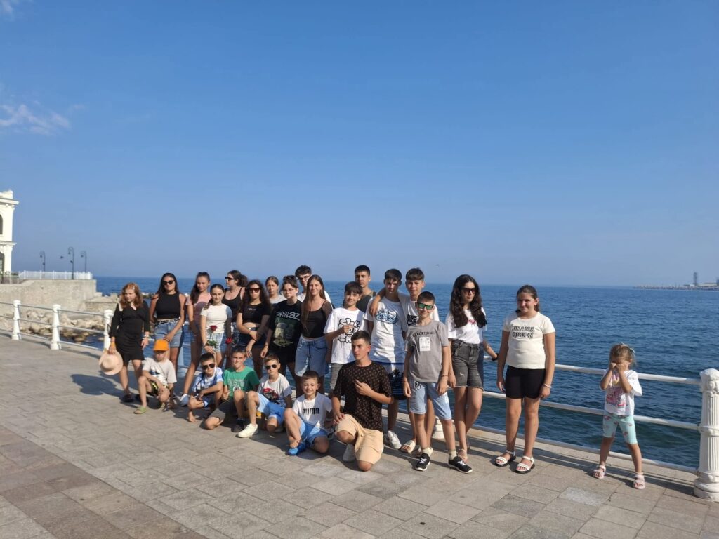 copii Siriu excursie mare