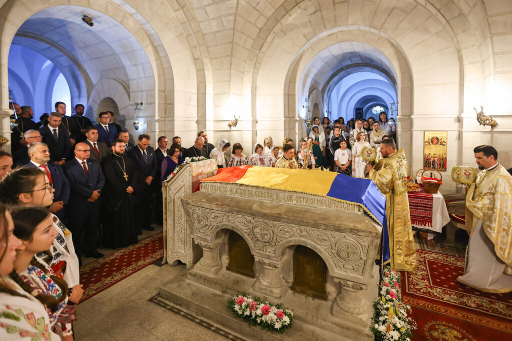 IPS Ciprian slujbă Mausoleul Mărășești 2025