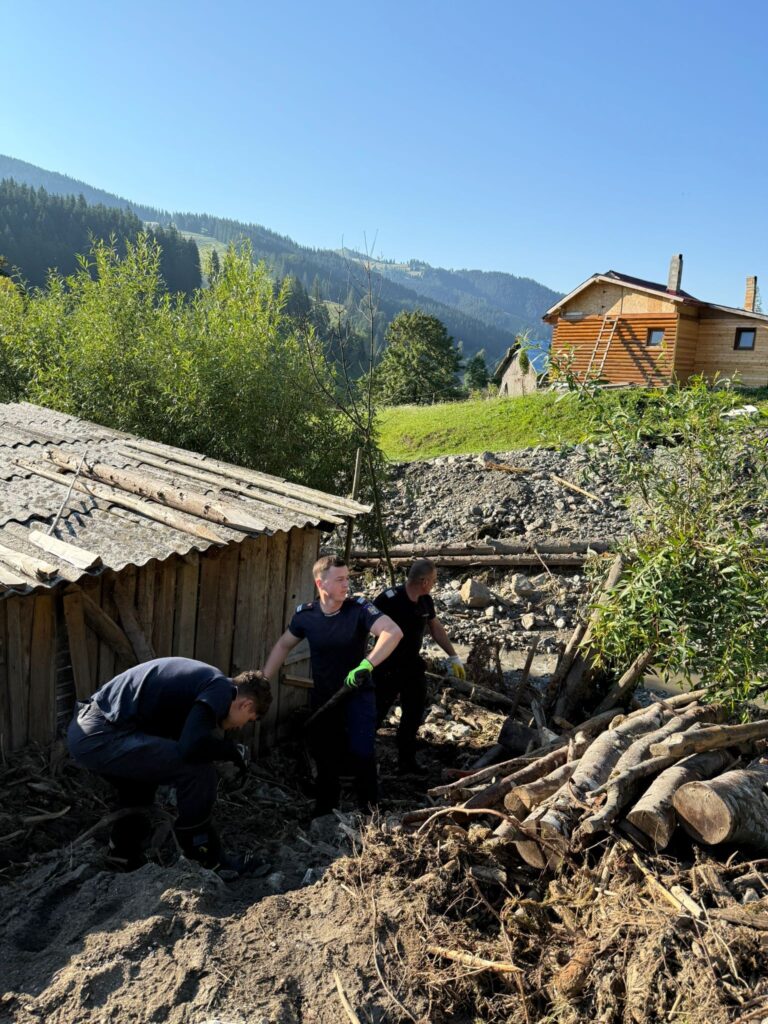 pompieri buzoieni misiune Broșteni