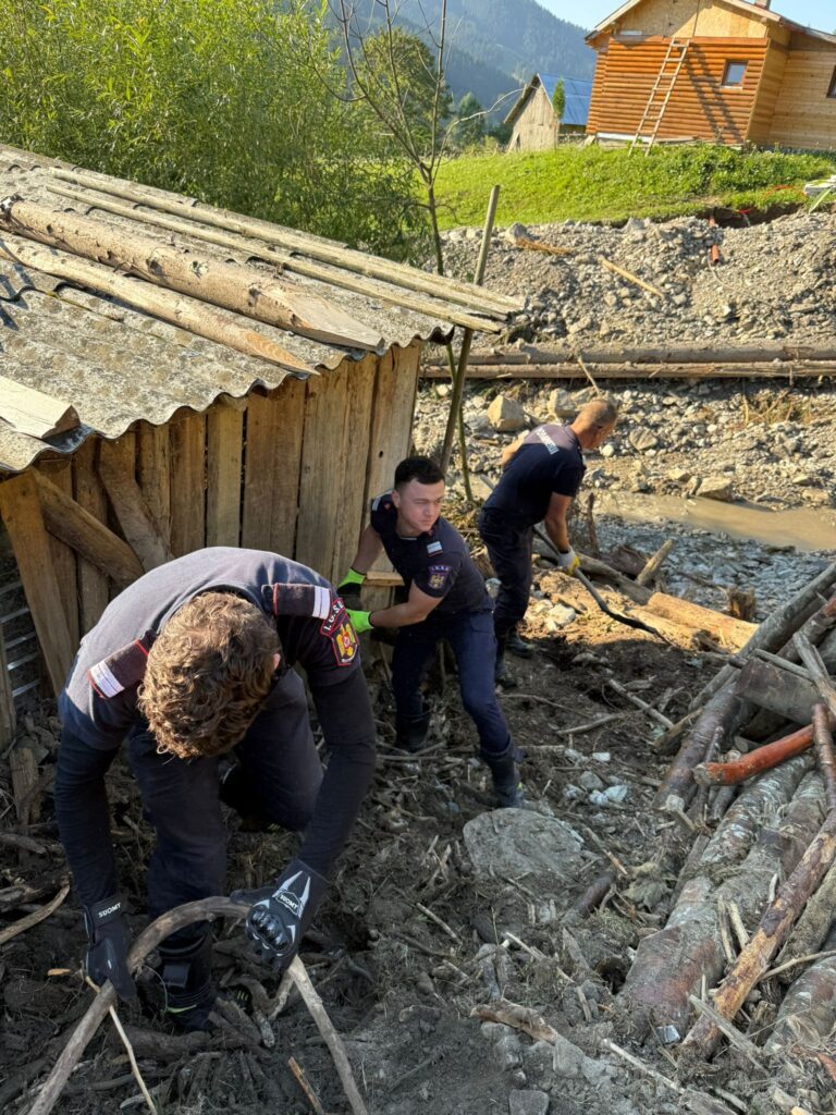 pompieri buzoieni misiune Broșteni