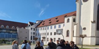 COMUNICAT. Liceul Teoretic ,,Radu Vlădescu” din Pătârlagele încheie cel de-al doilea an de acreditare ERASMUS+