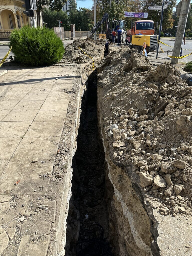 anunț Compania de Apă Buzău, înlocuire conductă apă bulevard Bălcescu Buzău