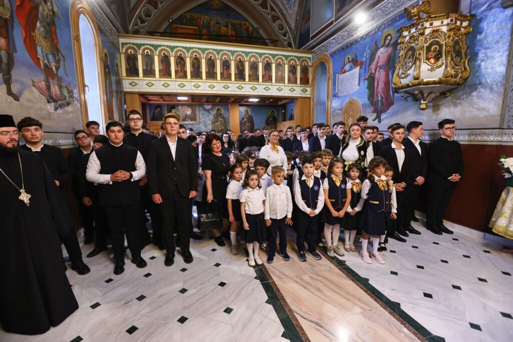 festivitate de deschidere a noului an școlar Seminar Teologic Buzău