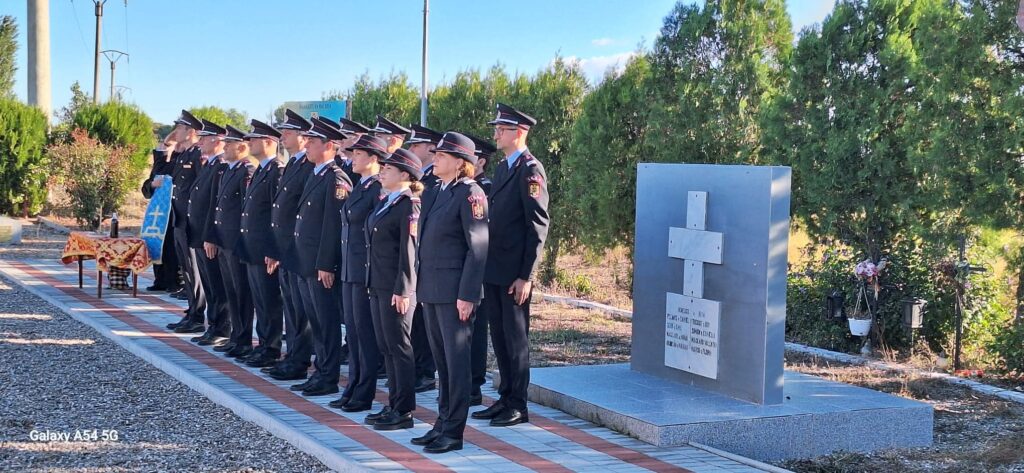 panou comemorativ monument Mihăilești