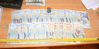 (VIDEO) Jaf la pont. 250.000 de lei, furați din casa unui afacerist. Patru hoți, reținuți după percheziții