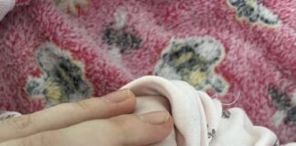 (UPDATE) Mămica unei bebelușe de doar două luni: Fără empatie, fără grijă. Spital: Acuzații nefondate