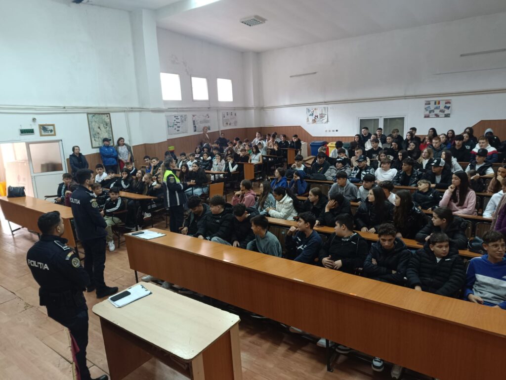 activități preventive Poliția Buzău, activități preventive școli Buzău, elevi polițiști, Patrula Școlară Buzău
