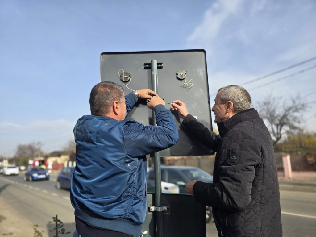 indicatoare rutiere cu iconițe Mărăcineni, panouri rutiere cu iconițe Mărăcineni