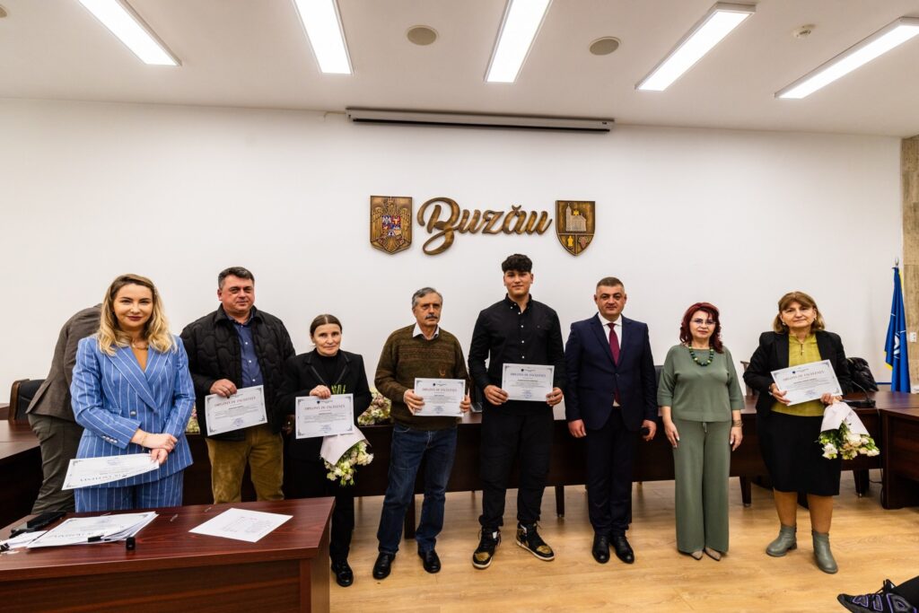 elevi profesori premiați Consiliul Județean Buzău