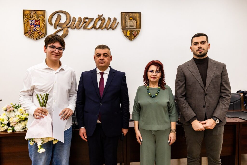elevi profesori premiați Consiliul Județean Buzău
