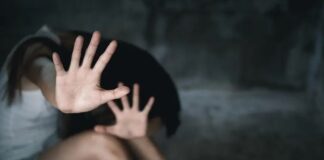 Tânără bătută și obligată să se prostitueze. Proxenetul, în arest