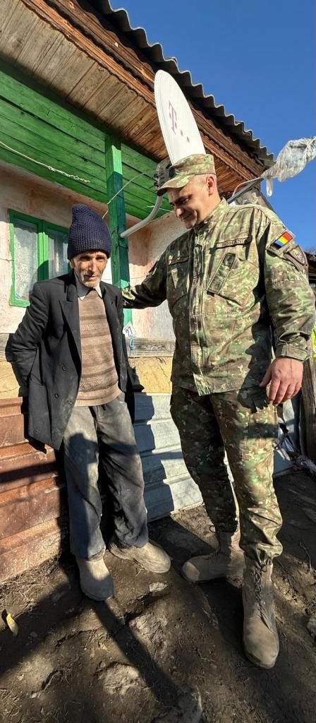 daruri militari buzoieni familii nevoiașe, daruri Sărbători familii nevoiașe Buzău, Divizia 2 Infanterie Getica Buzău