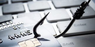 I-au furat din cont peste 30.000 de euro. Patru buzoieni, în arest