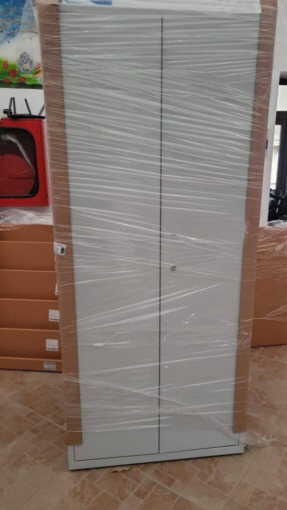 mobilier nou școli grădinițe Cislău