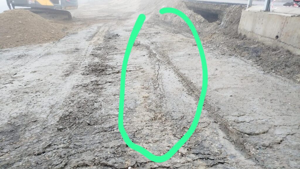 alunecări de teren jduețul Buzău, drumuri afectate aluneecări de teren Buzău, viituri Blăjani Calvini Bisoca Vintilă Vodă