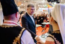 (VIDEO/FOTO) Marcel Ciolacu, promotor al Buzăului la Târgul de Turism al României. Visit Buzău