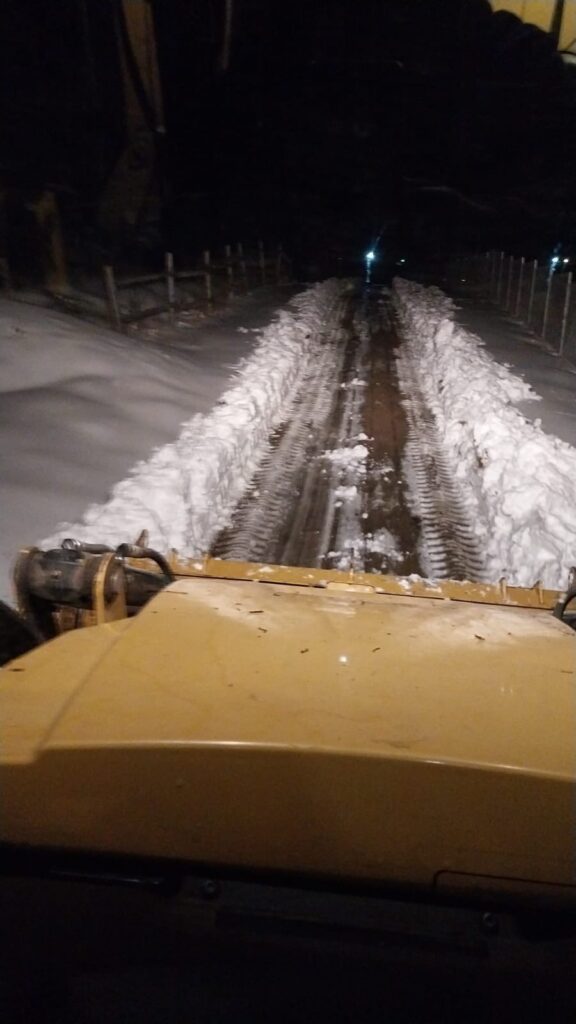 (FOTO) Primarul din Cislău, anunț important pentru săteni. Nu se poate colecta gunoiul 1 anunț Primăria Cislău, colectare gunoi Cislău