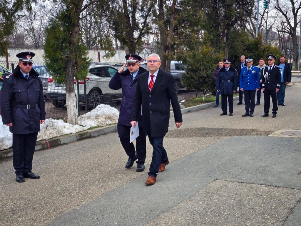 nou subprefect Buzău Constantin Cristea PSD, subprefect demis Buzău Viorel Dobre PNL