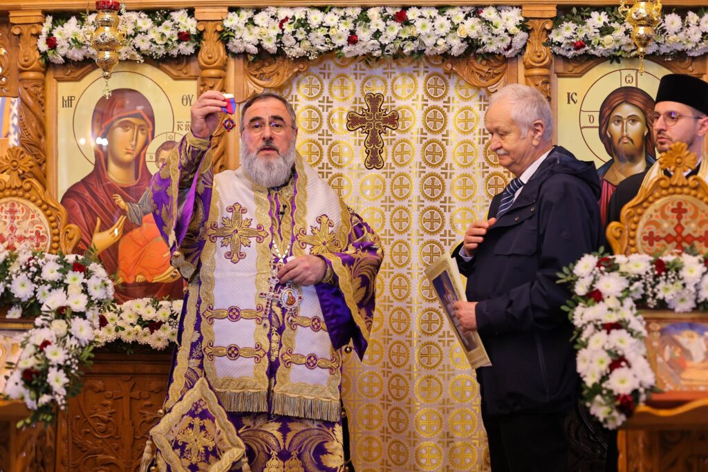 biserică Buzău, Biserica Sf Mucenic Teodosie de la Mănăstirea Brazi, IPS Ciprian