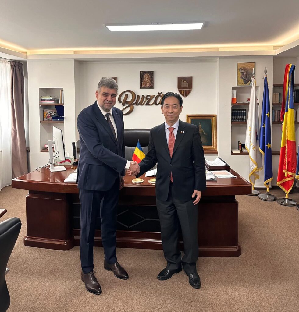 (FOTO) Ambasadorul Japoniei, Takashi Katae, întâlnire cu Marcel Ciolacu și Constantin Toma. Perspective de colaborare 2 ambasador Japonia vizită Buzău Marcel Ciolacu Constantin Toma, Takashi Katae Ambasadorul Japoniei